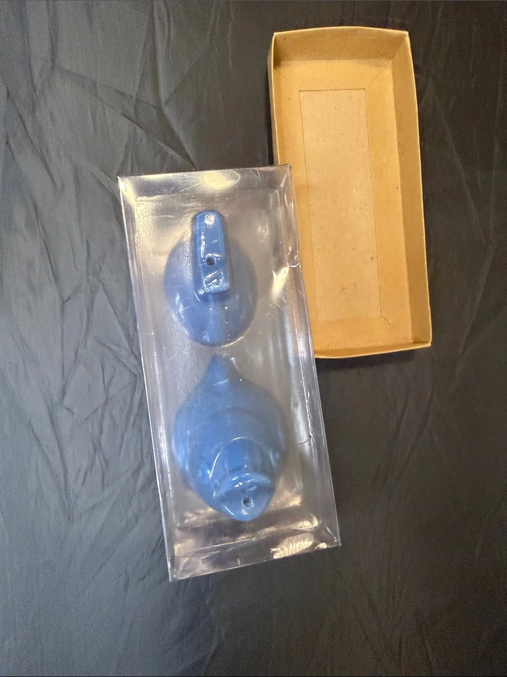 Tag Blue fish salt and pepper shaker Accent Set or use as a dinner piece